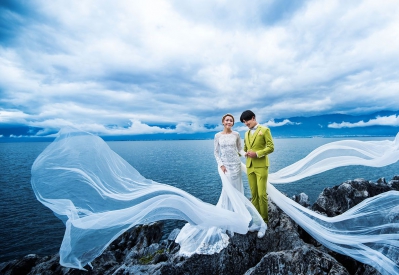 南京珍爱一生婚纱招聘化妆师5000-7000元/月