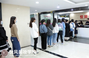 南京化妆学校化妆师学习攻略