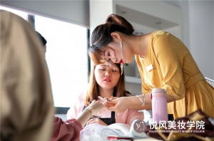 南京学好化妆，去南京哪里学习呢？