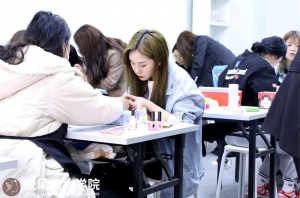 南京正规美甲学校有哪些？