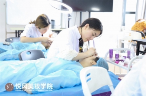 南京学半永久，这三家学校口碑性价比很高！
