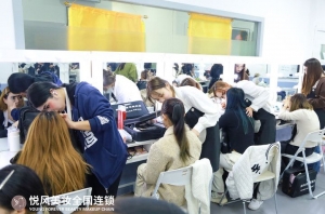 线下学化妆优势在哪？分享实地对比感受